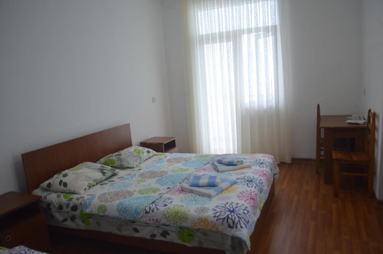 Akhmed Guest House Kvariati Exterior photo